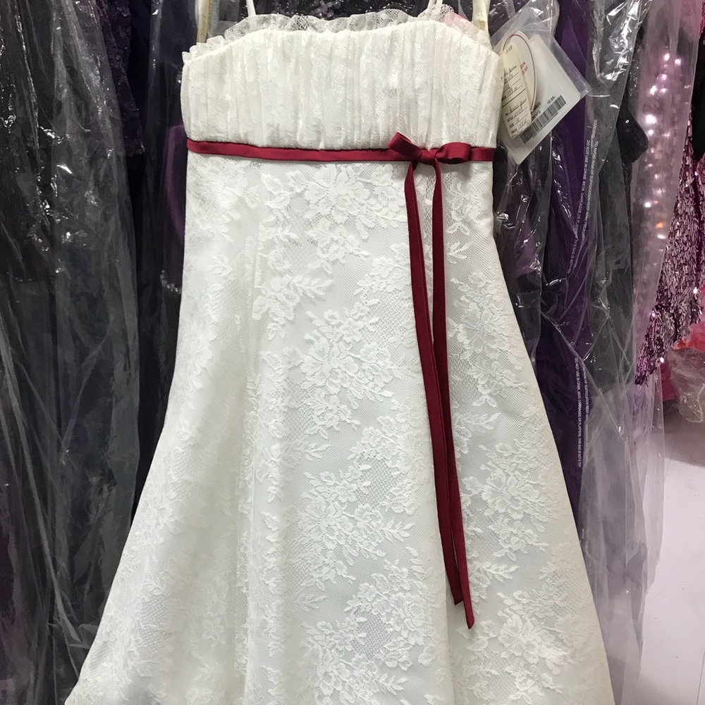 Kids girls dress by little lady size 10 White lace